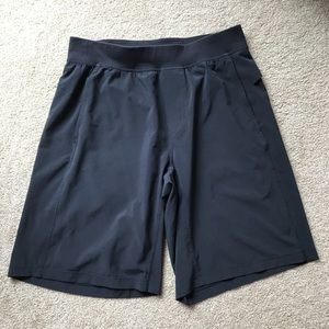 GUC Men’s Lululemon black shorts